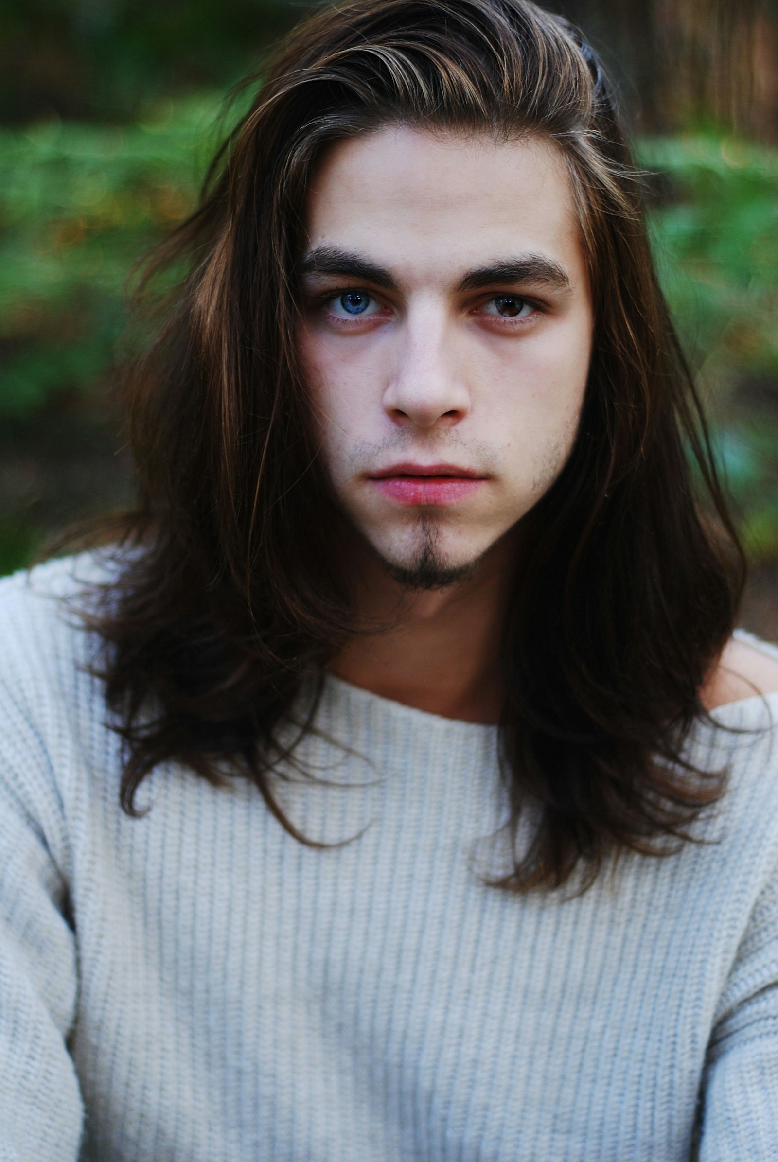 Overgrown, shaggy hair before a T-Low cut — reference photo